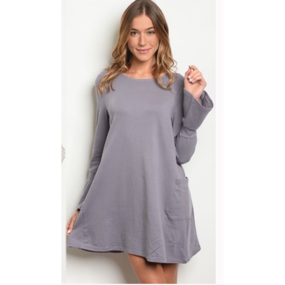 Very J Dresses & Skirts - Bell Bottom Sleeve Dress with pockets